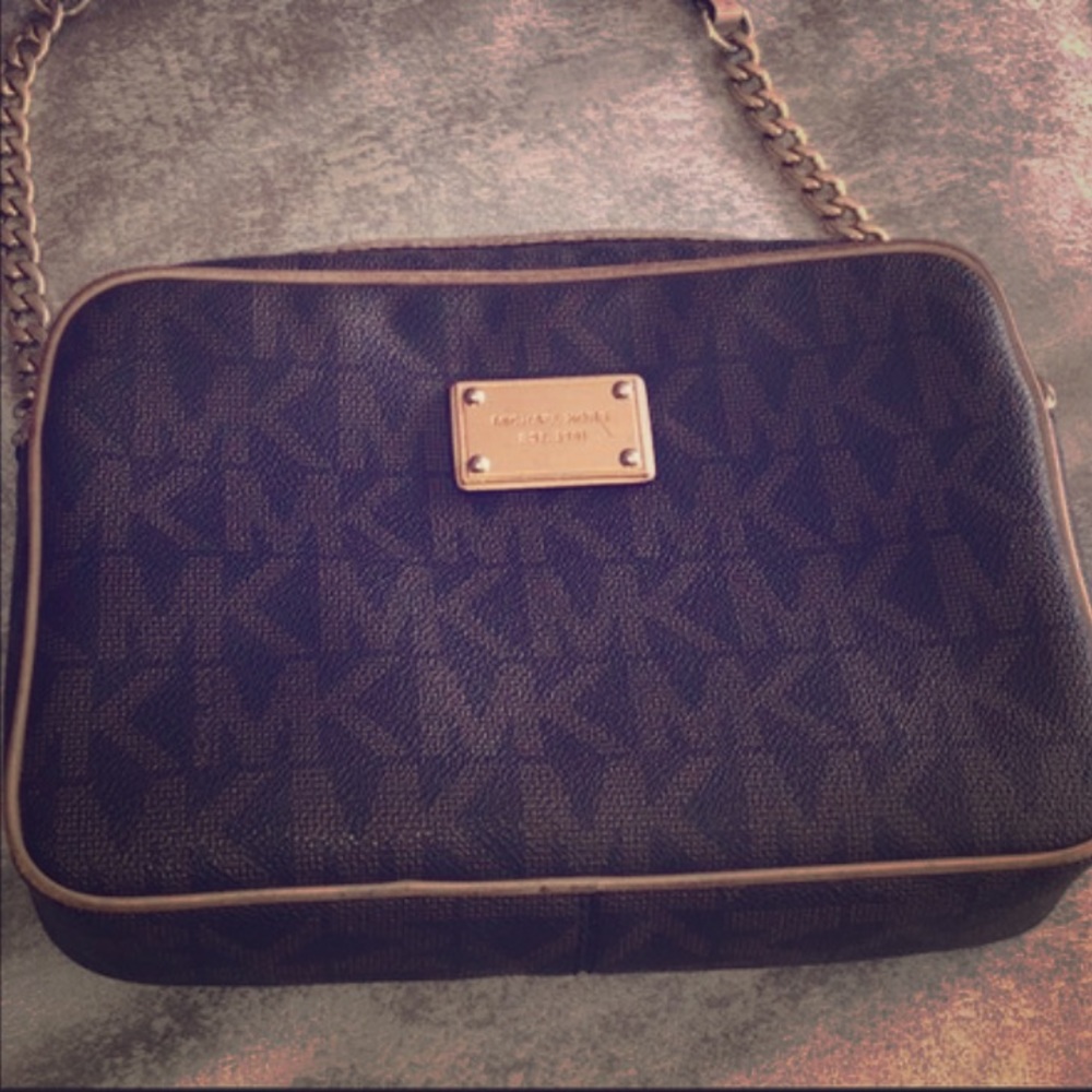 Michael Kors Crossbody Chain Purse